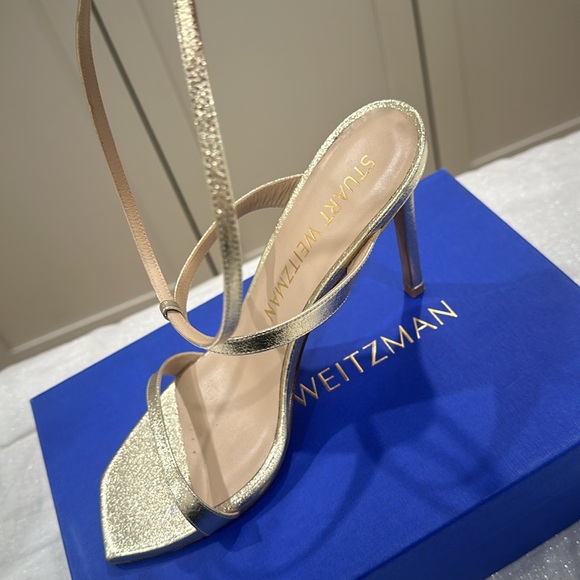 Stuart Weitan gold strappy lace up heels - Picture 4 of 5